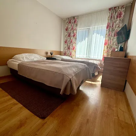 Курортный комплекс Forest Family Устка